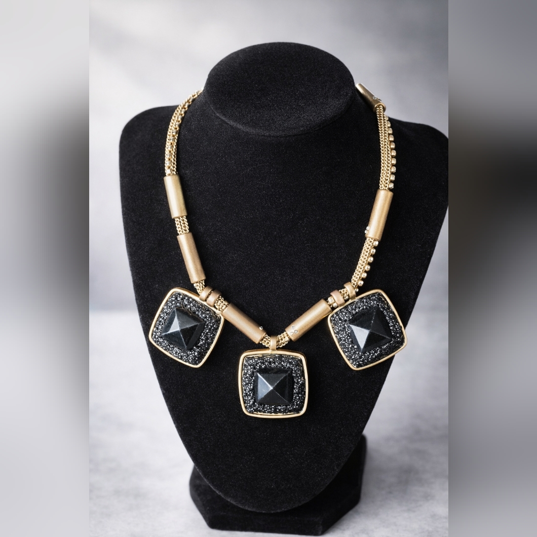 Kenneth Cole New York Black And Gold Statement Necklace